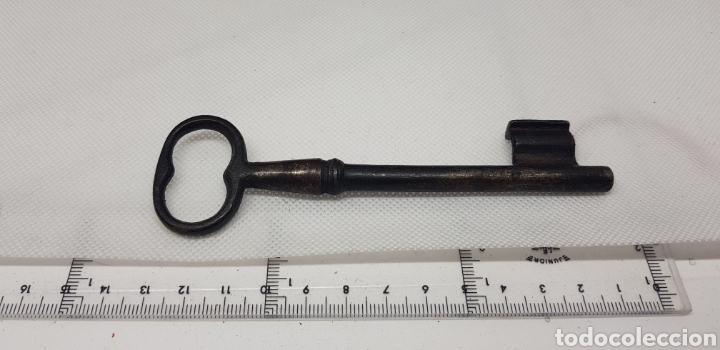 Antig&uuml;edades: Llave de forja - car127 - Foto 1