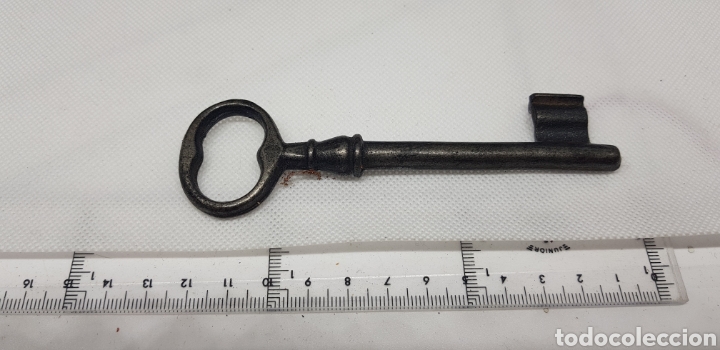 Antig&uuml;edades: Llave de forja - car127 - Foto 1
