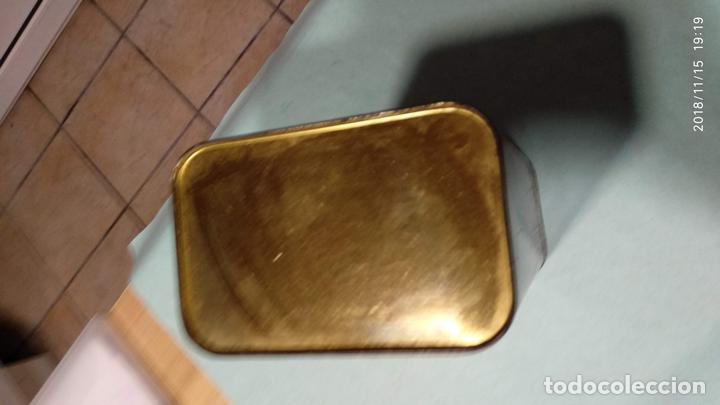 Antig&uuml;edades: Caja de polvora de lata - Foto 5