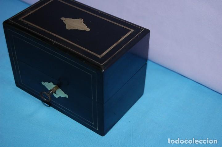 Antig&uuml;edades: CAJA PERFUMERO S.XIX - Foto 4