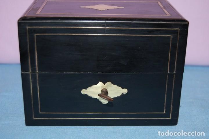 Antig&uuml;edades: CAJA PERFUMERO S.XIX - Foto 6