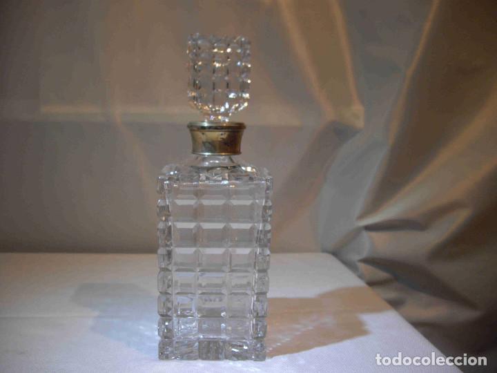 Antig&uuml;edades: BOTELLA CRISTAL TALLA CUELLO PLATA - Foto 7