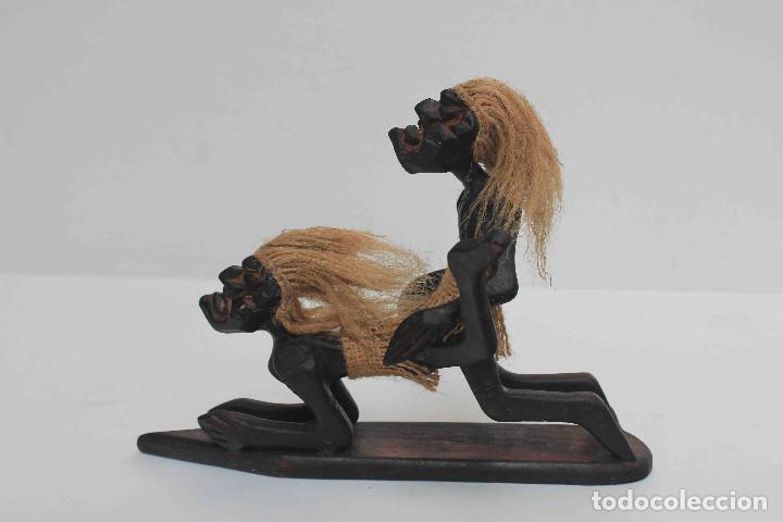 Antig&uuml;edades: FIGURA TALLA MADERA COITO - Foto 1