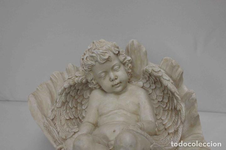 Antig&uuml;edades: ANGELITO DORMIDO EN CONCHA - Foto 1