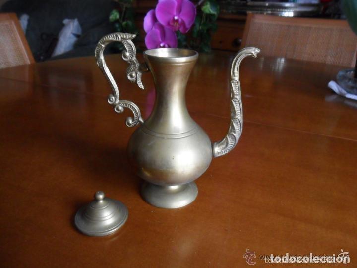 Antig&uuml;edades: TETERA DE BRONCE DECORATIVA - Foto 4