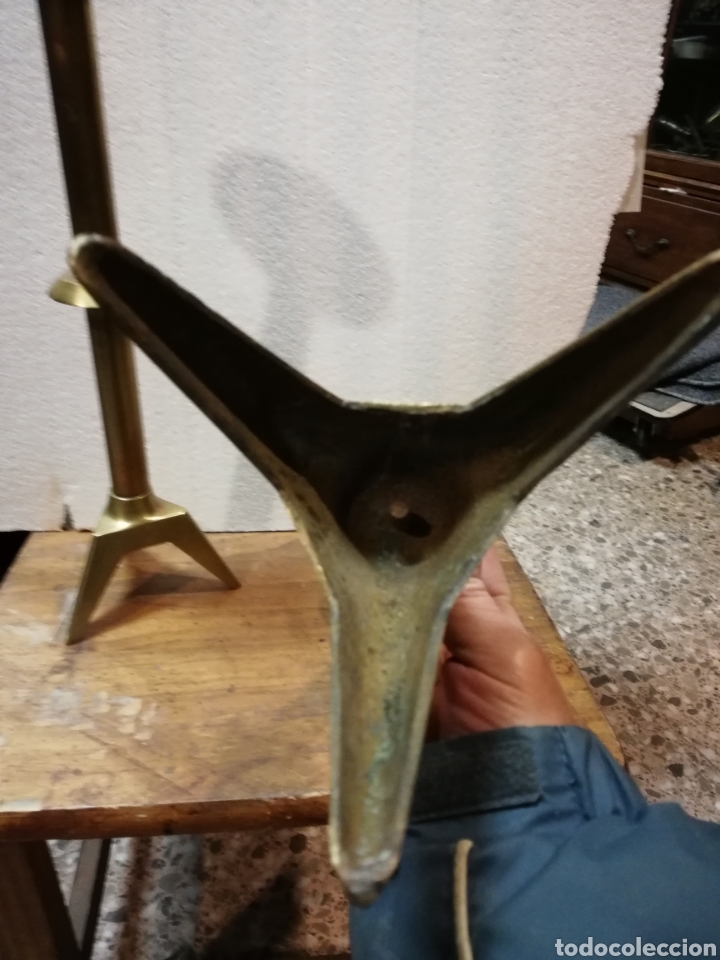Antig&uuml;edades: Pareja candelabros iglesia - Foto 2