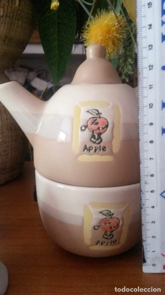 Antig&uuml;edades: TETERA CON TAZA vintage - Foto 2
