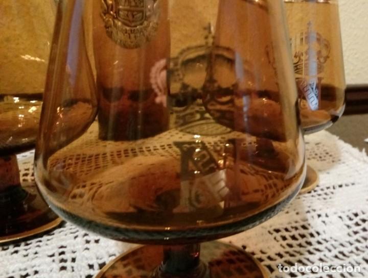 Antig&uuml;edades: Conjunto de vasos y copas de cristal. - Foto 4