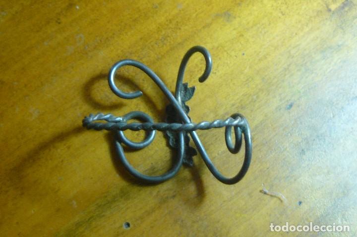 Antig&uuml;edades: ANTIGUO SERVILLETERO EN PLATA -CON  INICIAL - Foto 2