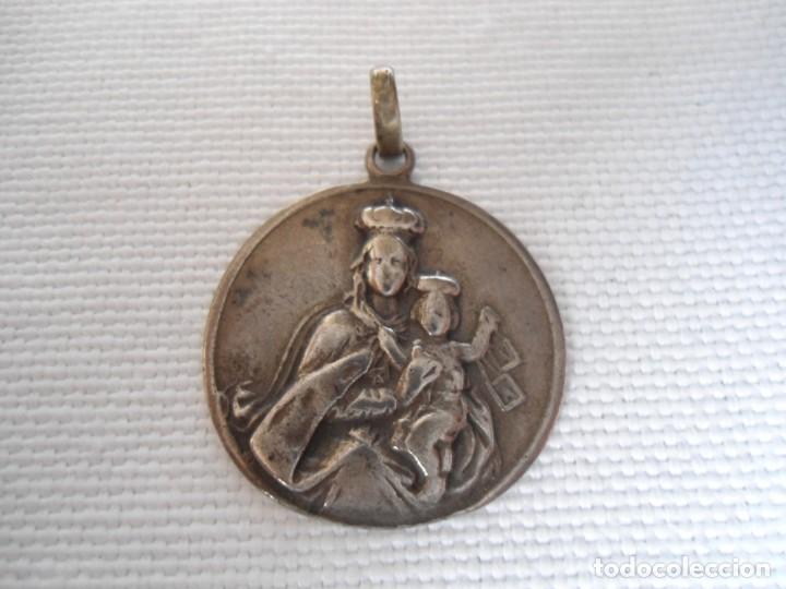 Antig&uuml;edades: MEDALLA VIRGEN DE PLATA - Foto 1