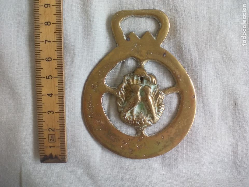 Antiquit&eacute;s: ADORNO DE BRONCE O LATON. PAJAROS