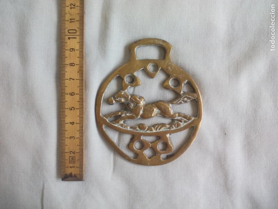 Antiquit&eacute;s: ADORNO DE BRONCE O LATON. CABALLO