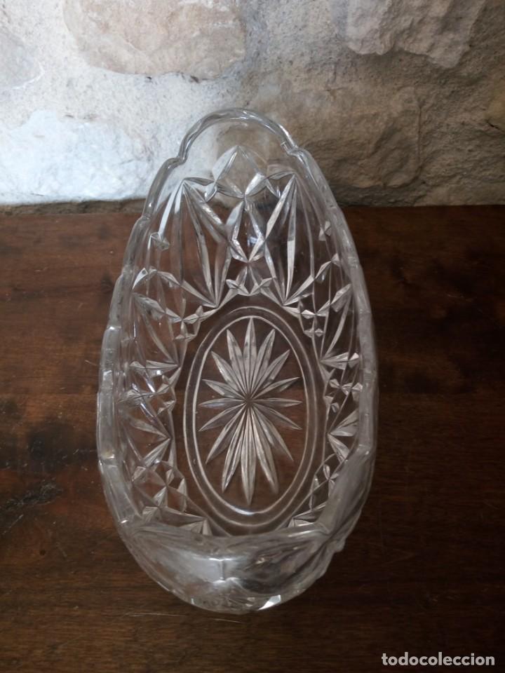 Antig&uuml;edades: Centro de mesa de cristal tallado. - Foto 3