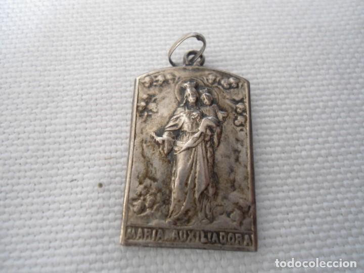 Antig&uuml;edades: MEDALLA DE MARIA AUXILIADORA - Foto 2