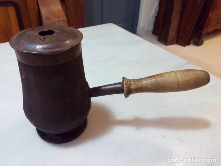 Antig&uuml;edades: ANTIGUA CHOCOLATERA DE FUNDICI&Oacute;N - Foto 1