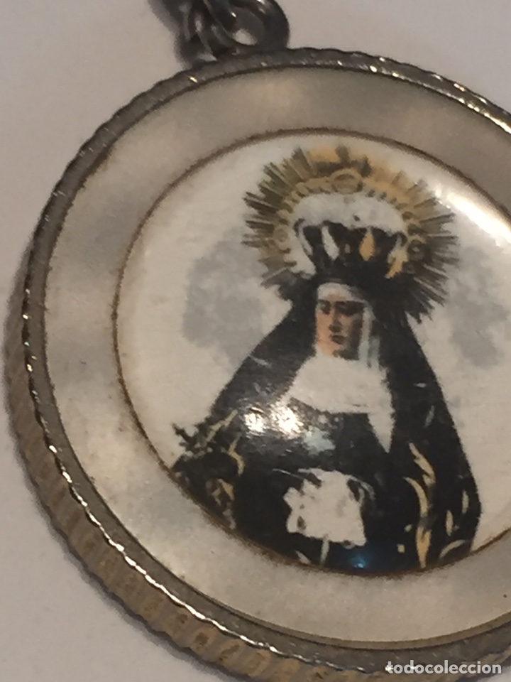 Antig&uuml;edades: Llavero de la virgen - Foto 2