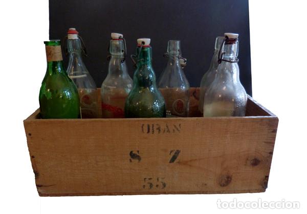 Antig&uuml;edades: Caja de madera promocional de licores - Foto 4