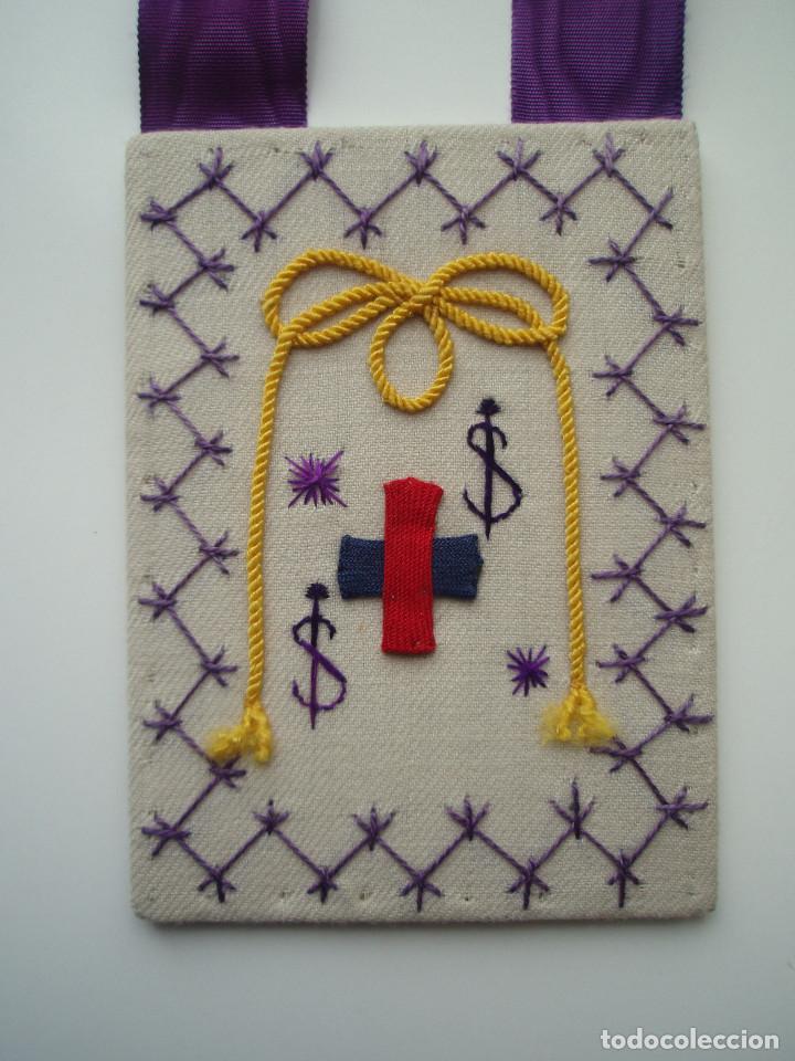 Antig&uuml;edades: ANTIGUO ESCAPULARIO TEXTIL. - Foto 2