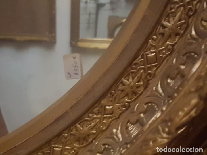 Antig&uuml;edades: Espejo dorado Isabelino - Foto 3