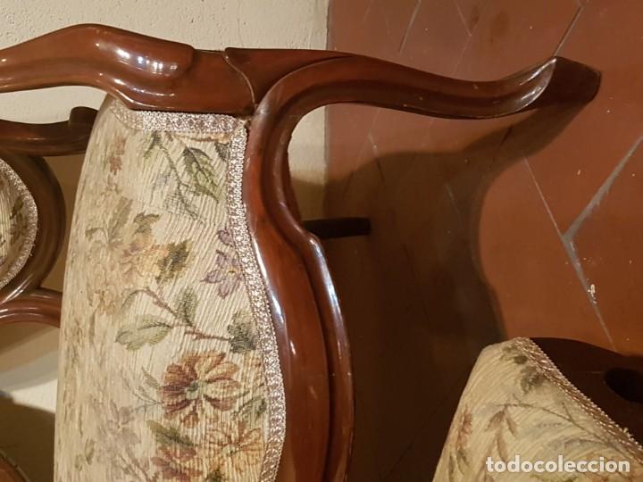 Antig&uuml;edades: Sof&aacute; Isabelino Medallones Caoba - Foto 2
