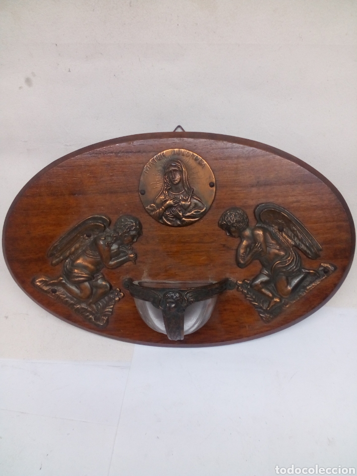 Antig&uuml;edades: Benditera base madera bronce y cristal antiguo - Foto 1