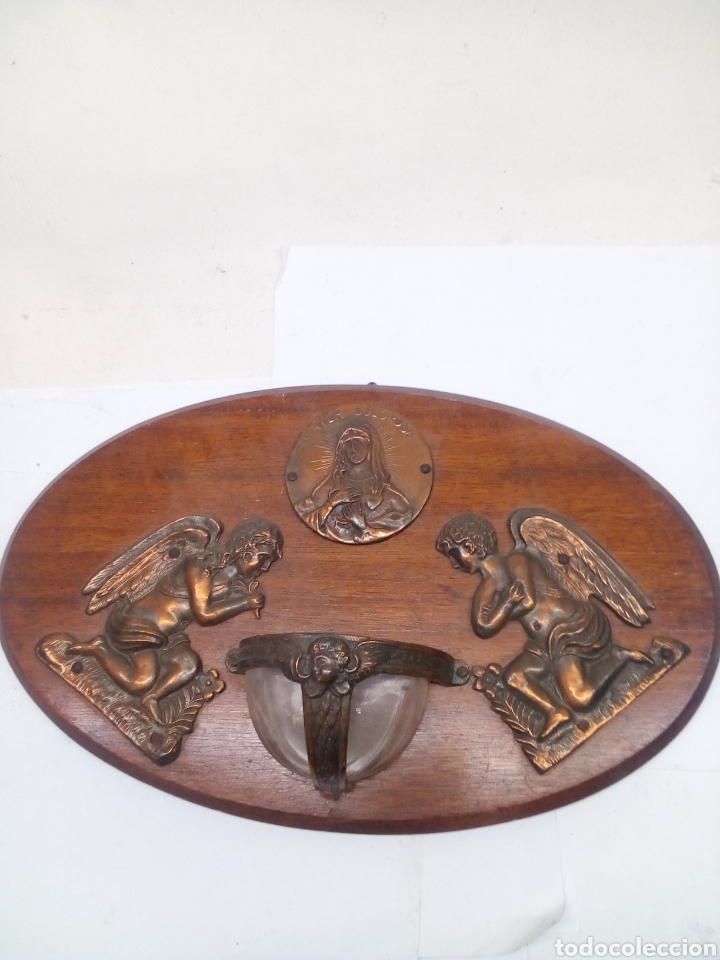 Antig&uuml;edades: Benditera base madera bronce y cristal antiguo - Foto 2