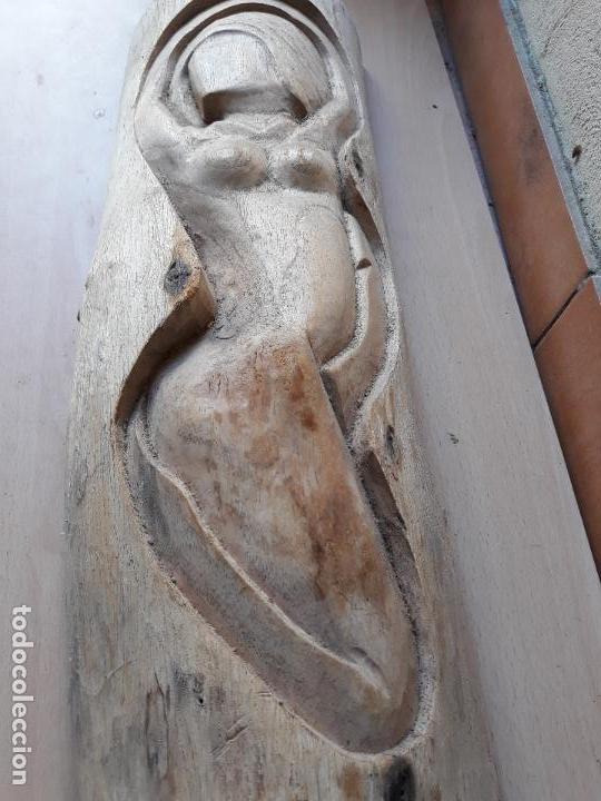 Antig&uuml;edades: Talla en tronco de madera mujer desnuda - Foto 2