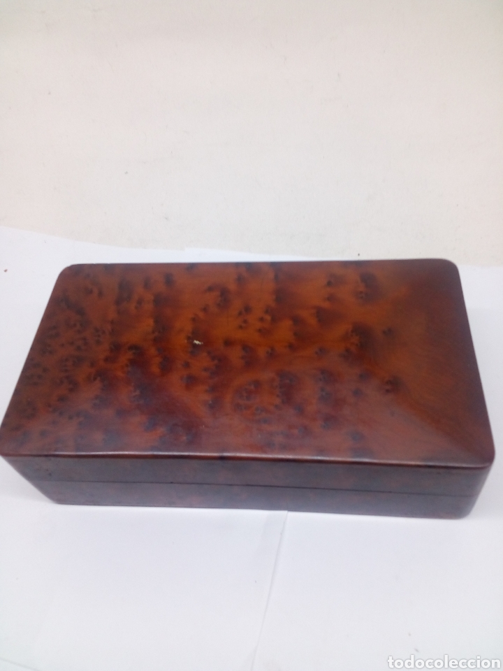 Antig&uuml;edades: Caja de madera raiz maciza - Foto 3