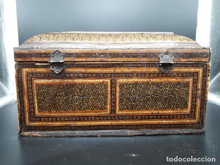 Antig&uuml;edades: Caja de marqueteria persa - Foto 3