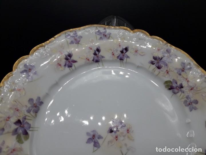 Antig&uuml;edades: Plato de Limoges - Foto 2