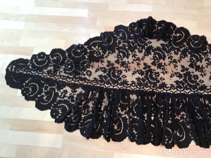 Antig&uuml;edades: Mantilla negra madrile&ntilde;a - Foto 3