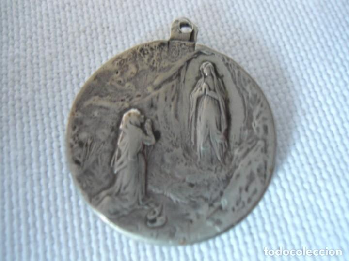 Antig&uuml;edades: MEDALLA VIRGEN DE LOURDES - Foto 2