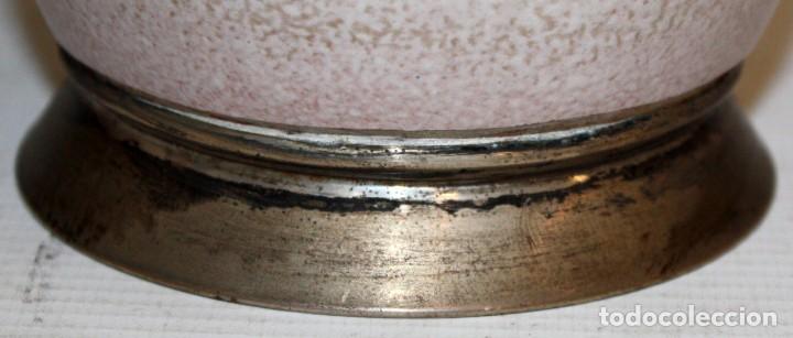 Antig&uuml;edades: JARR&Oacute;N DE CERAMICA SERRA CON BASE DE PLATA. - Foto 5