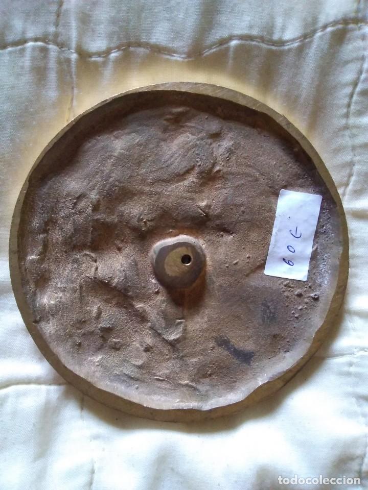 Antig&uuml;edades: Placa de bronce. B. E. M. MONGE - Foto 4