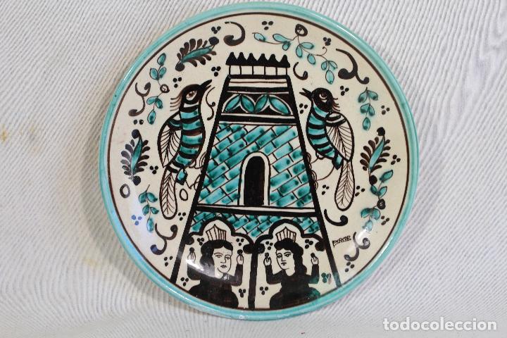 Antig&uuml;edades: plato en ceramica placor - manises - Foto 2