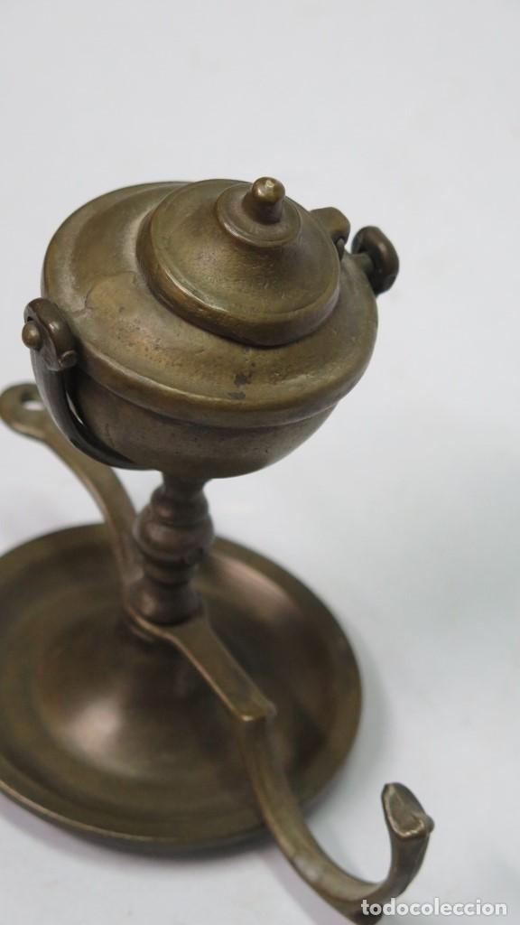 Antig&uuml;edades: LAMPARA ACEITE DE BRONCE - Foto 2