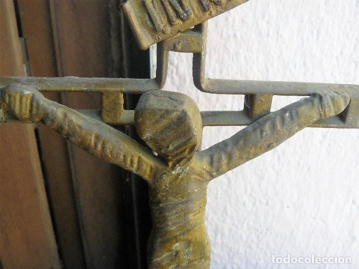 Antig&uuml;edades: cruz de altar - forja- - Foto 3