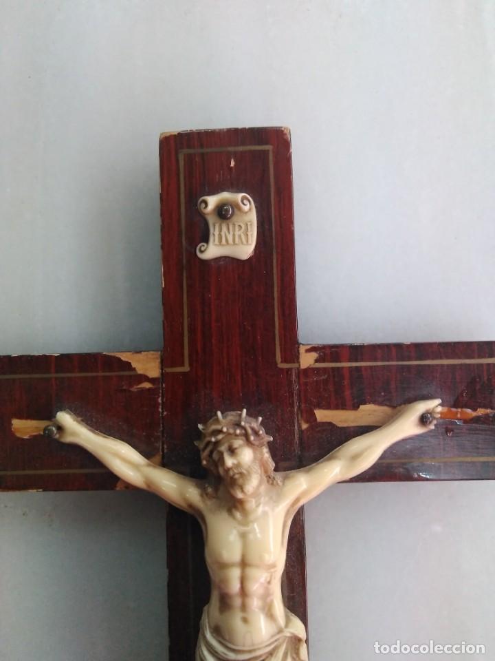 Antig&uuml;edades: Antiguo crucifijo - Foto 3