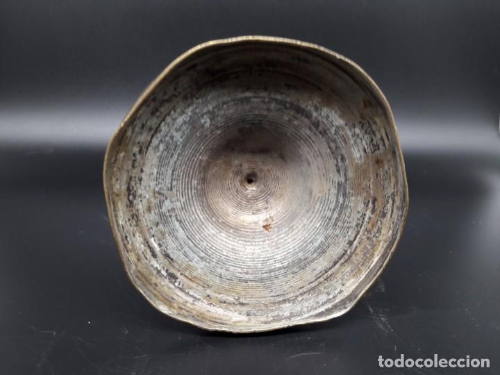 Antig&uuml;edades: Candelero Isabelino - Foto 3