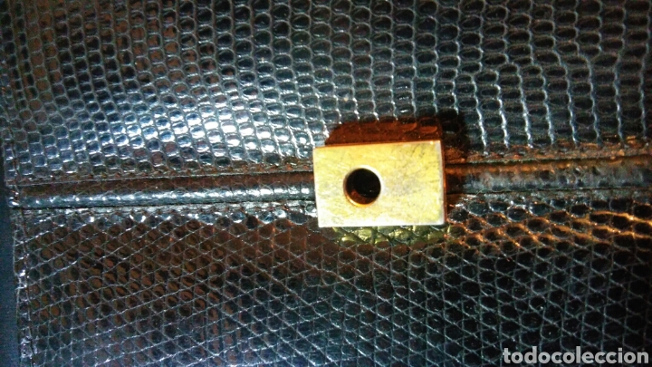 Antig&uuml;edades: Bolso imitaci&oacute;n de piel de serpiente. - Foto 5