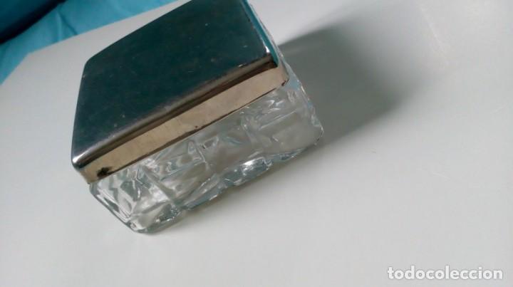 Antig&uuml;edades: Caja cristal y metal - Foto 2