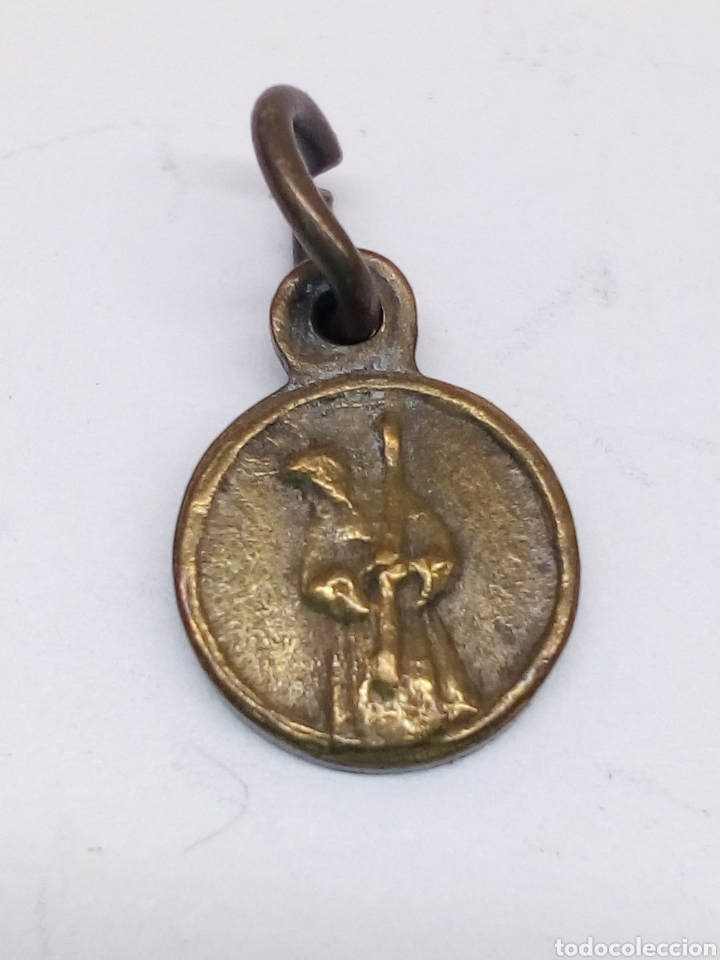 Antig&uuml;edades: Medalla religiosa - Foto 1