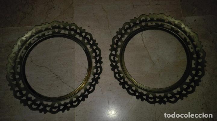 Antig&uuml;edades: 2 MARCOS DE LATON O BRONCE SIN ESPEJO - Foto 3