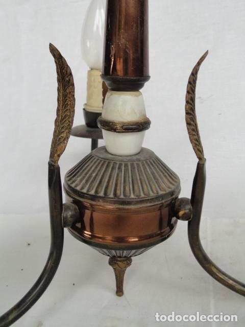 Antig&uuml;edades: SENCILLA L&Aacute;MPARA DE LAT&Oacute;N. - Foto 2