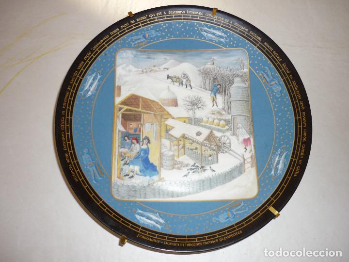 Antiguidades: PLATO LIMOGES *F&Eacute;VRIER*, LES TR&Eacute;S RICHES HEURES DE JEAN, DUC DE BERRY, NUMERADO -1&ordf; ED. 1987 -25 CMS