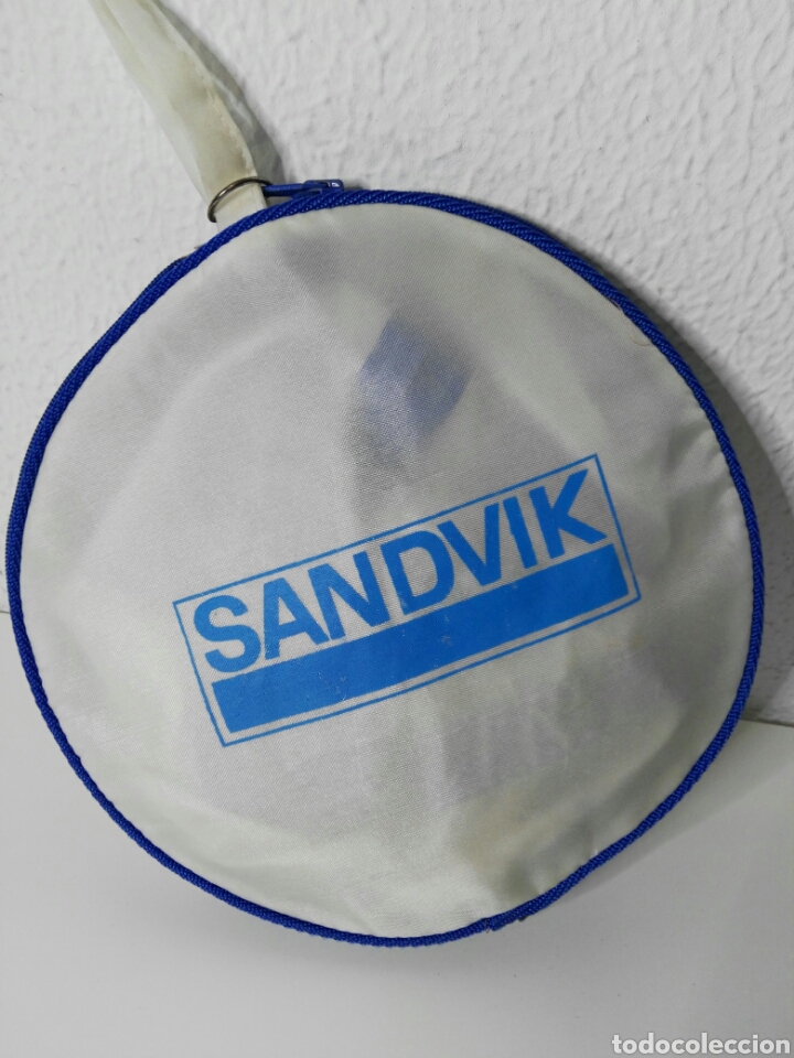 Antig&uuml;edades: Macuto publicidad Sandvik 60/70 - Foto 1