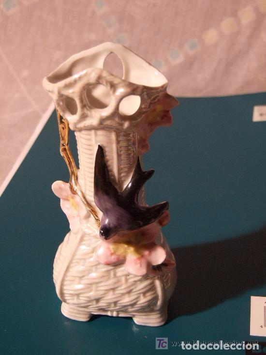 Antig&uuml;edades: JARRON MODERNISTA DE PORCELANA - Foto 1