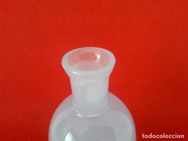 Antig&uuml;edades: BOTELLA OPALINA AZUL - Foto 3