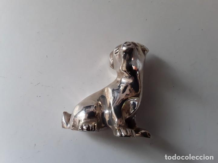 Antig&uuml;edades: Figura de perro en metal - Foto 2