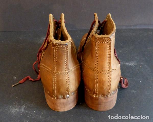 Antig&uuml;edades: Botitas de ni&ntilde;o de los a&ntilde;os 30 - Foto 2